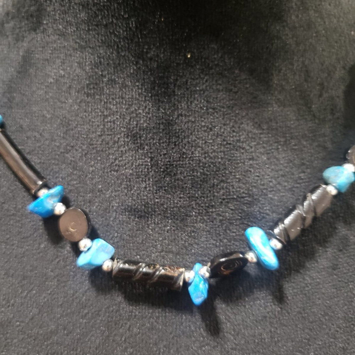 Artisan Women Fashion Black Twist Bar Blue Faux Turquoise Beaded Collar Necklace