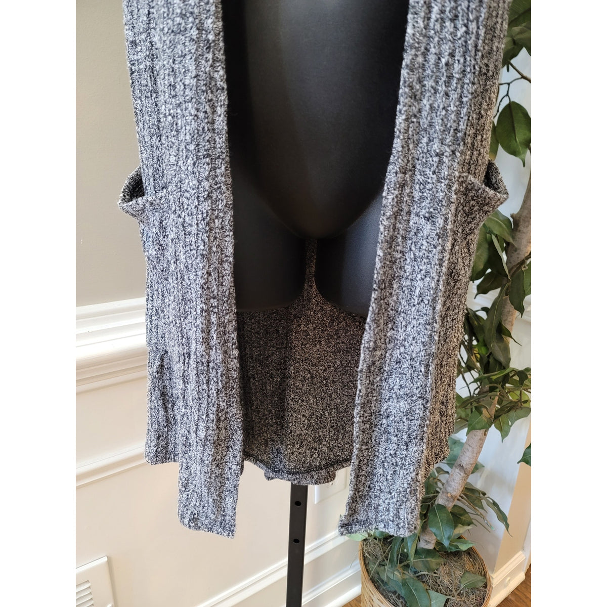 Belah & Codey Long Duster Vest Women's Size XL Gray Marled Ribbed Sleeveless