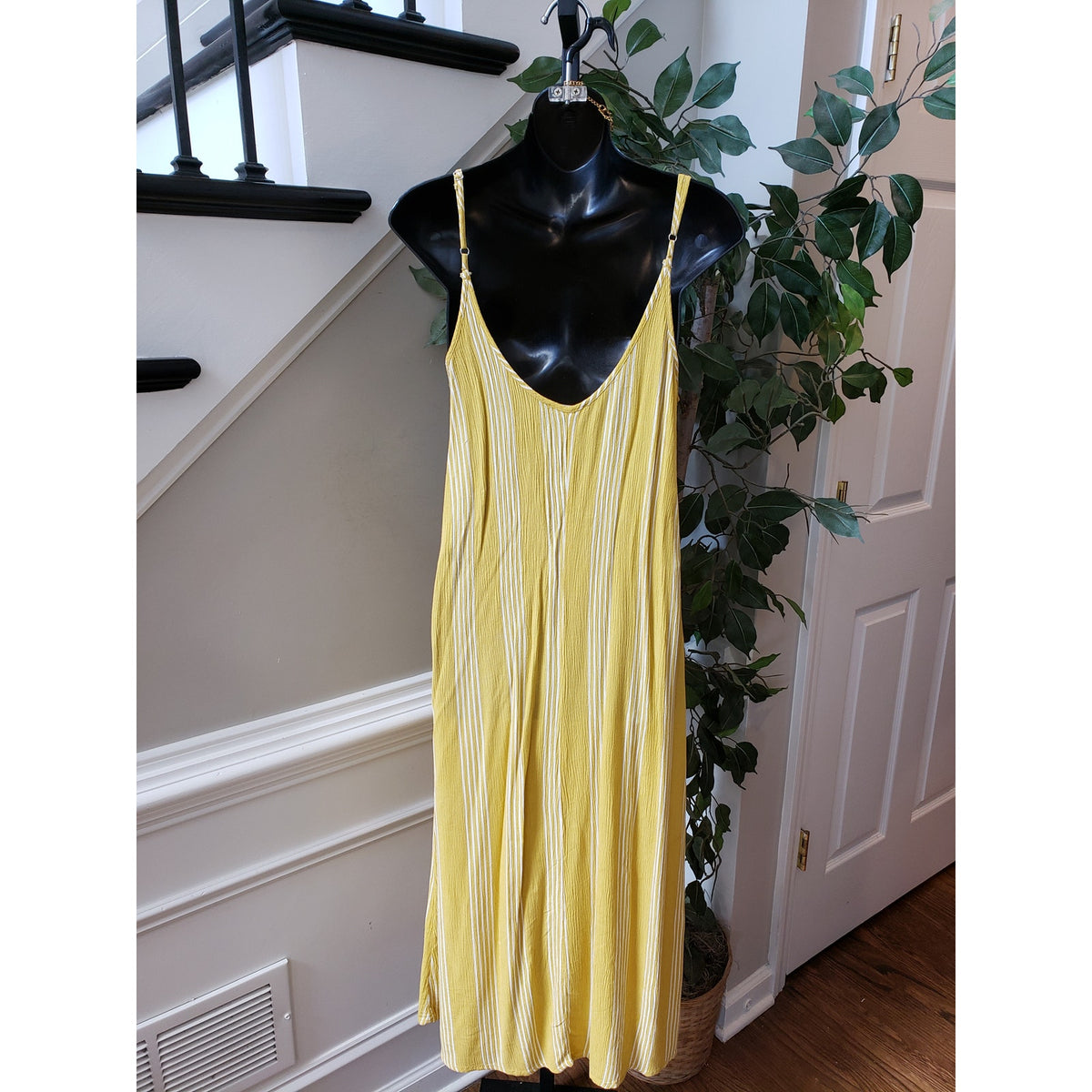 Forever21 Long Maxi Dress Women's S Yellow Striped Lurex Knit Adjustable Straps