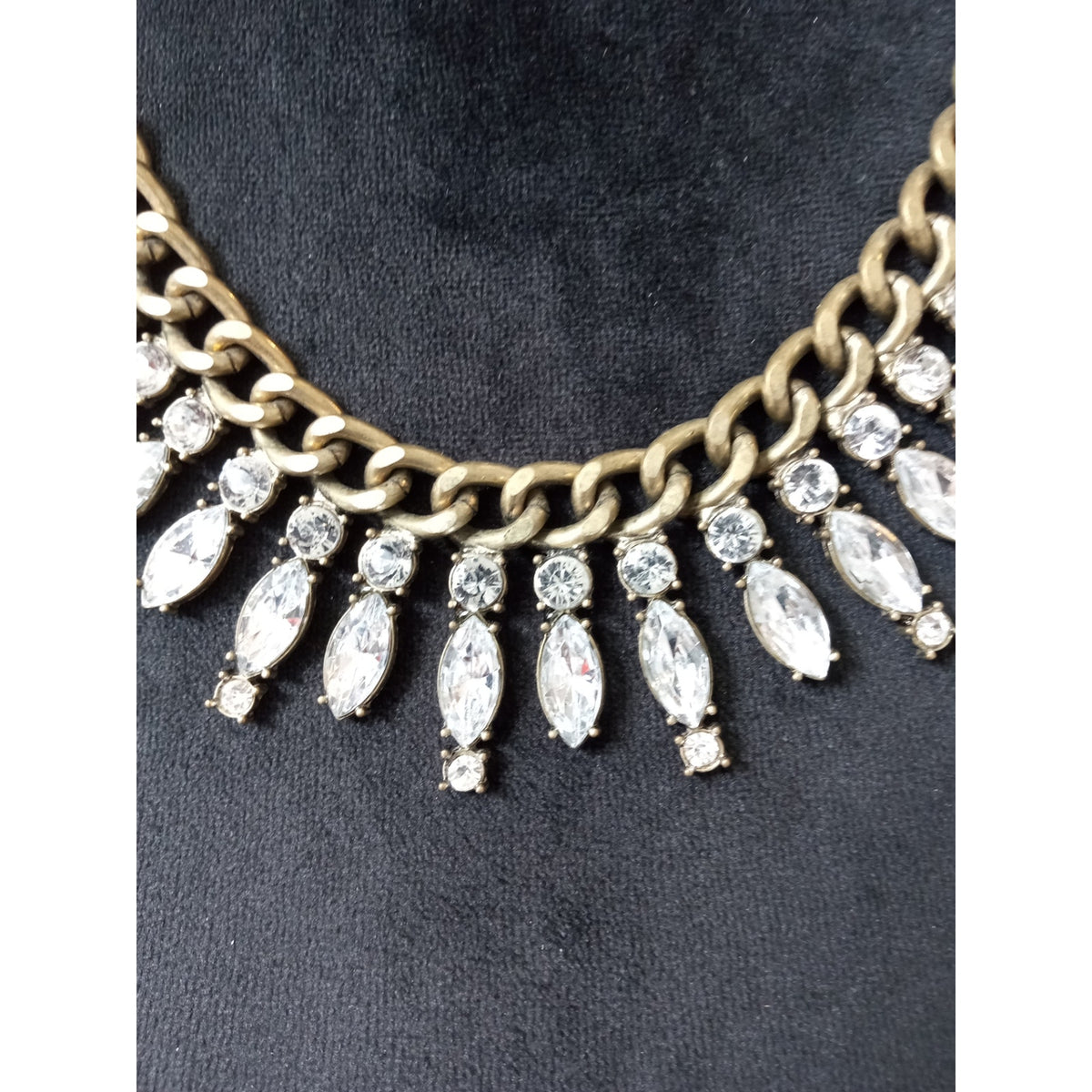 Loft Gold Tone Chunky Chain Rhinestone Statement Necklace Crystal Bib Collar