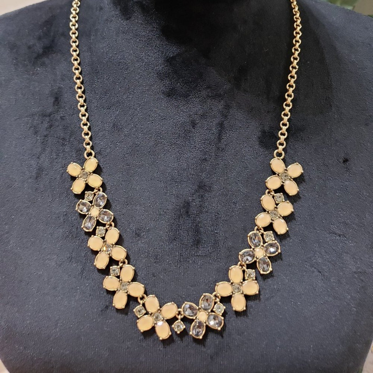 J. Crew Lucite Rhinestone Four Leaf Flower Necklace Gold Tone Necklace