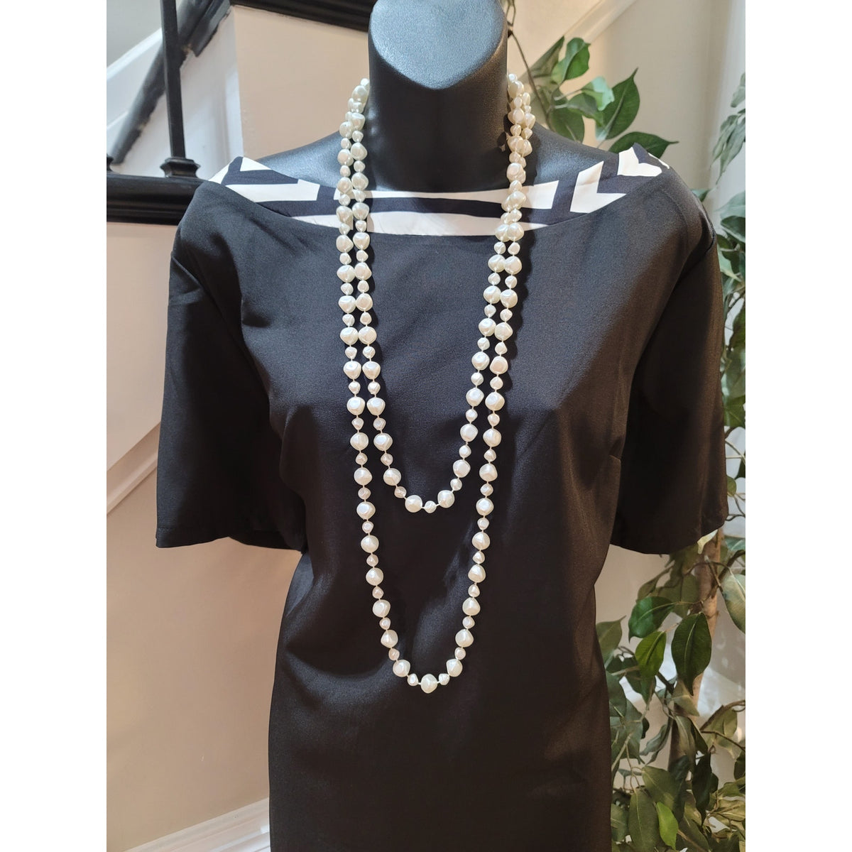 Co-Ord Set Women's SZ 1XL Black/White Greek Key Boat Neck Short Sleeve Side Slit