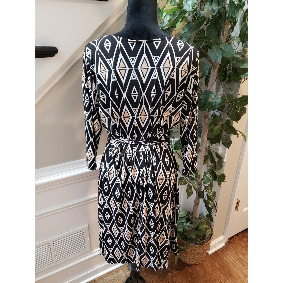 East Adeline Womens Black White Polyester V-Neck 3/4 Sleeve Knee Length Dress 1X