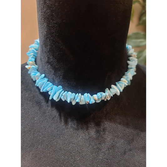 Women's Turquoise Chip Beaded Necklace With Magnetic Clasp Handmade Jewelry