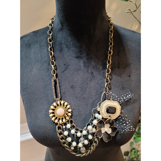 Plunder Women's Statement Necklace with Pearls Rhinestones and Flower Detailing