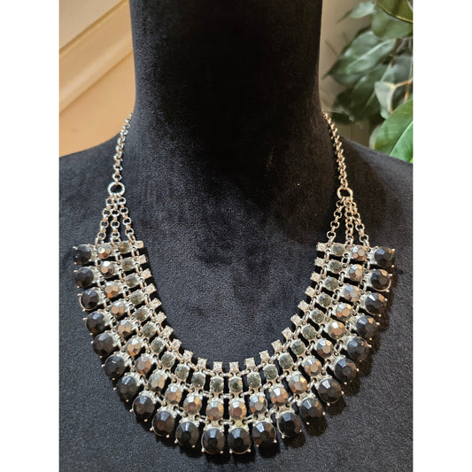 Women's Bib Necklace Silver Tone Black Faceted Stones Layered Chain Chunky