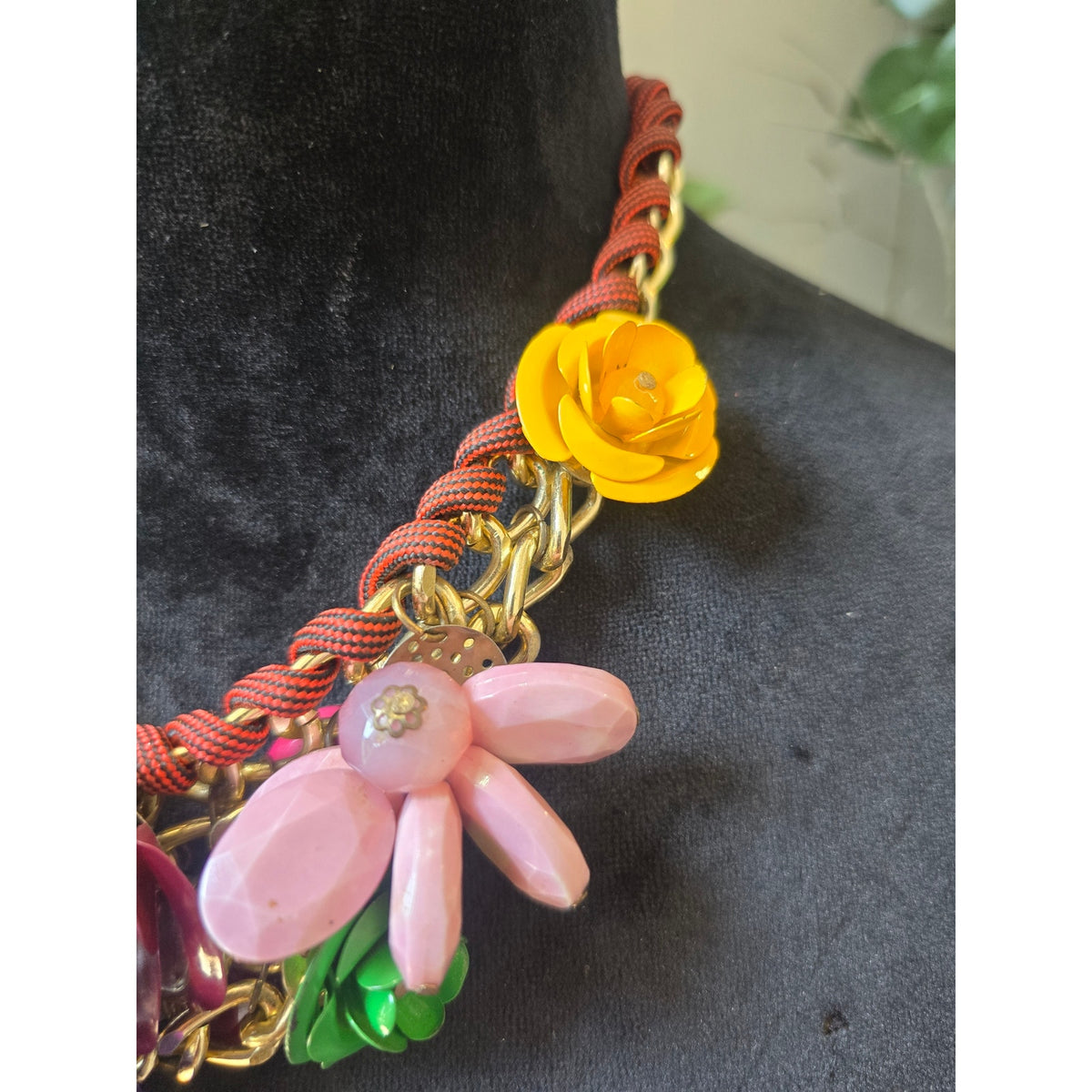 Multicolor Chunky Floral Statement Necklace