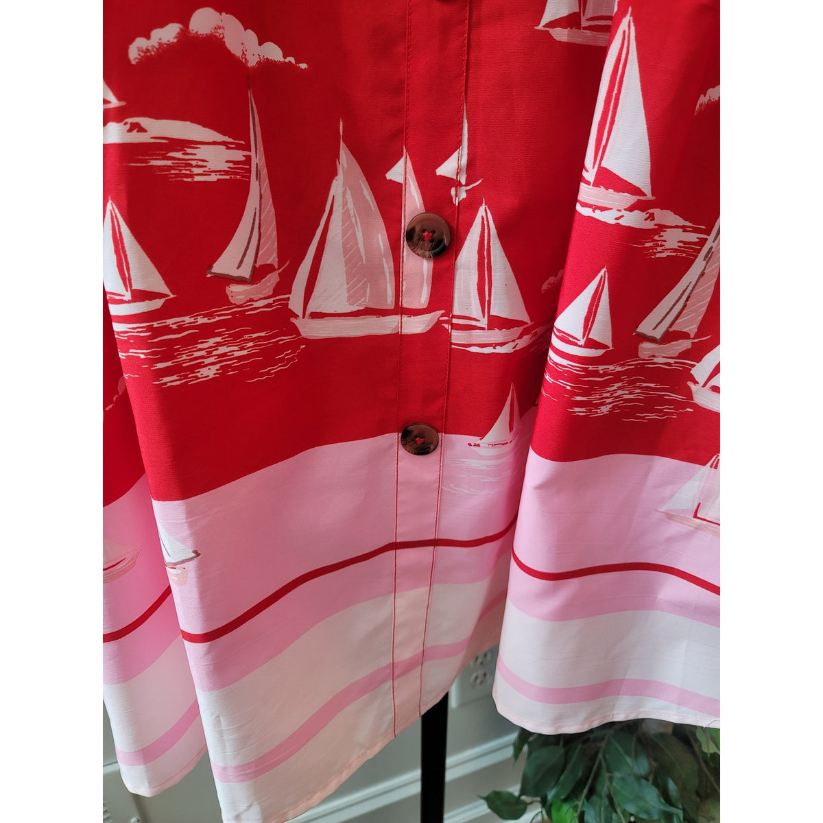 Her Destiny Midi Skirt Women's Large Red Sailboat Print Belt Loops Buttons Front