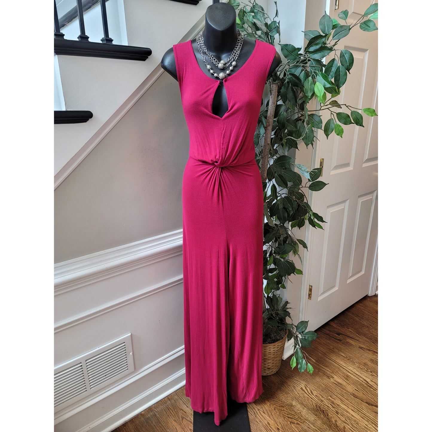 Bar III Romper Women's XL Pink Sleeveless Twist Front Keyhole Rayon Spandex