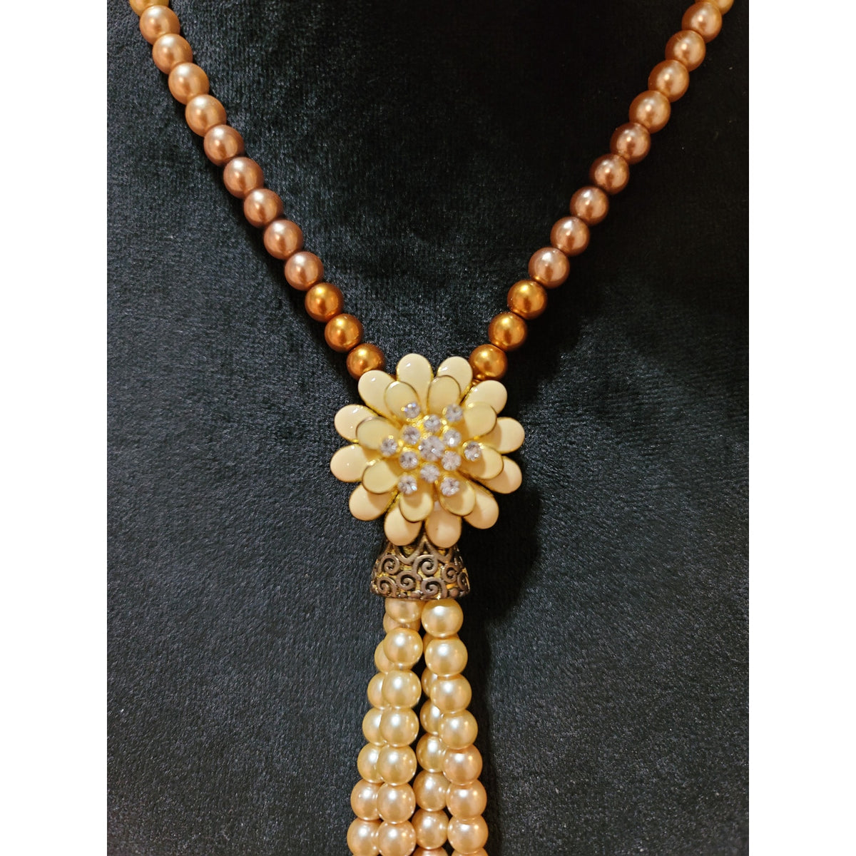 Women's Multitone Pearl Tassel Necklace With Floral Pendant And Box Clasp Design