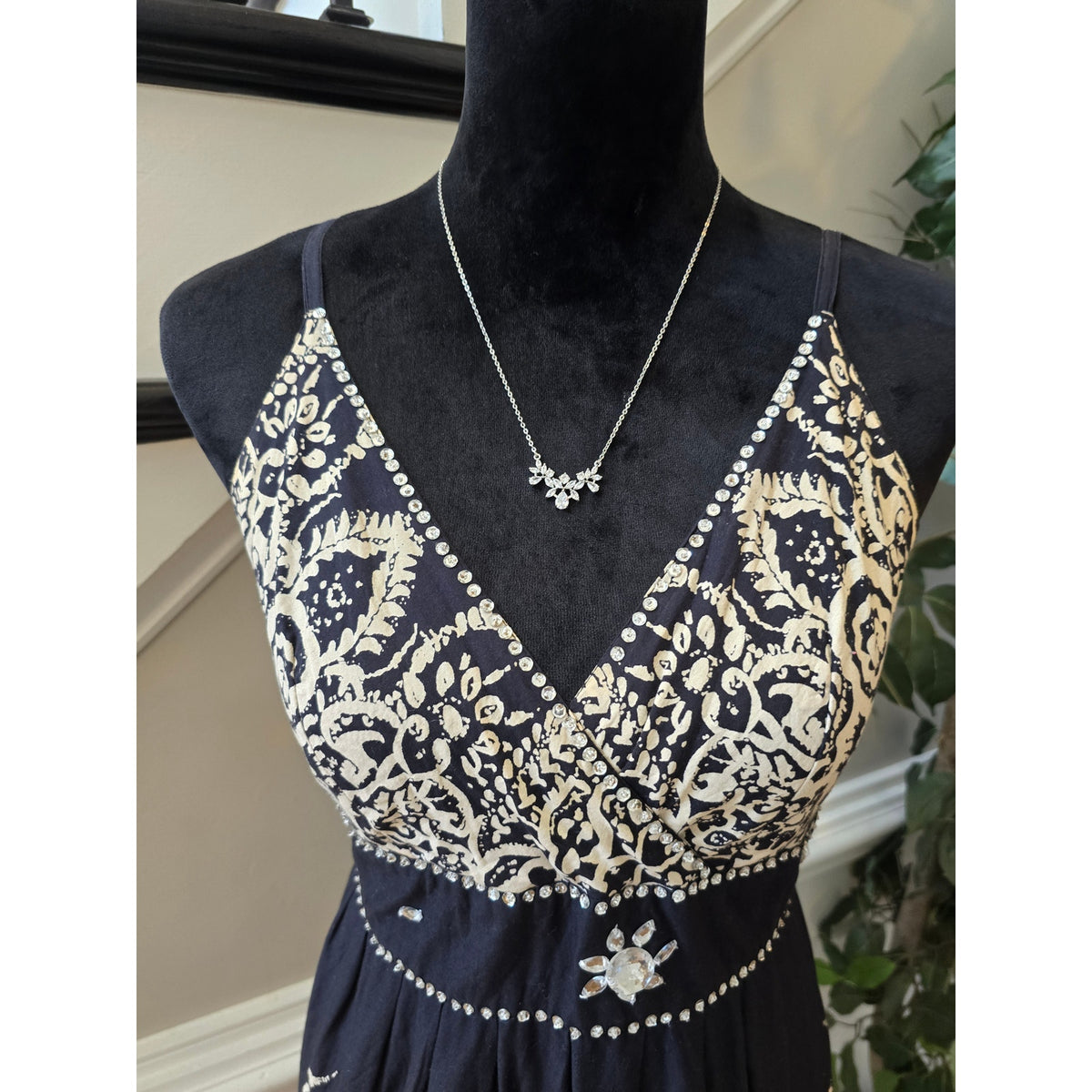 Cassee Mini Dress Women's SZ XL Black Damask Rhinestone Pleated Spaghetti Strap