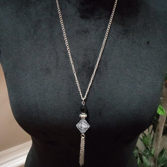Women Fashion Elegant Clear & Black Rhinestone Silver Tassel Pendant Necklace