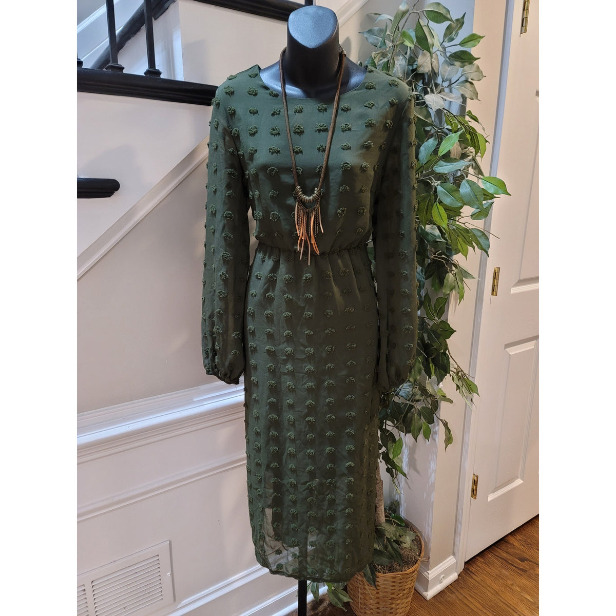 Midi Dress Women's Size Medium Army Green Polyester Blend Long Balloon Sleeves
