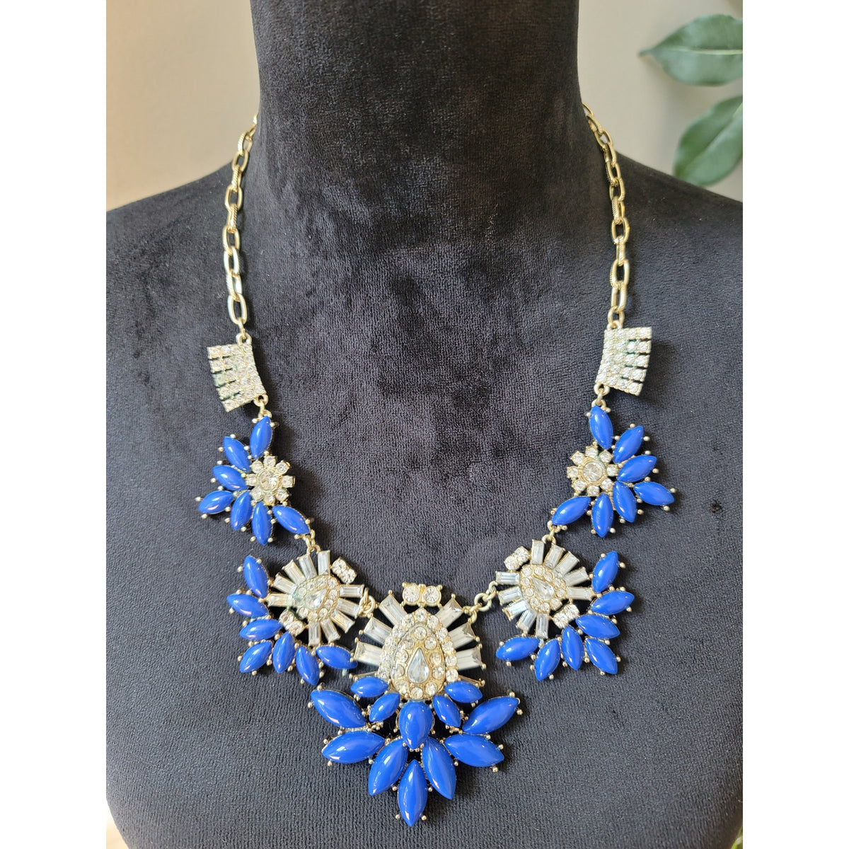 Women's Blue Statement Bib Necklace With Crystals And Lobster Clasp Lock