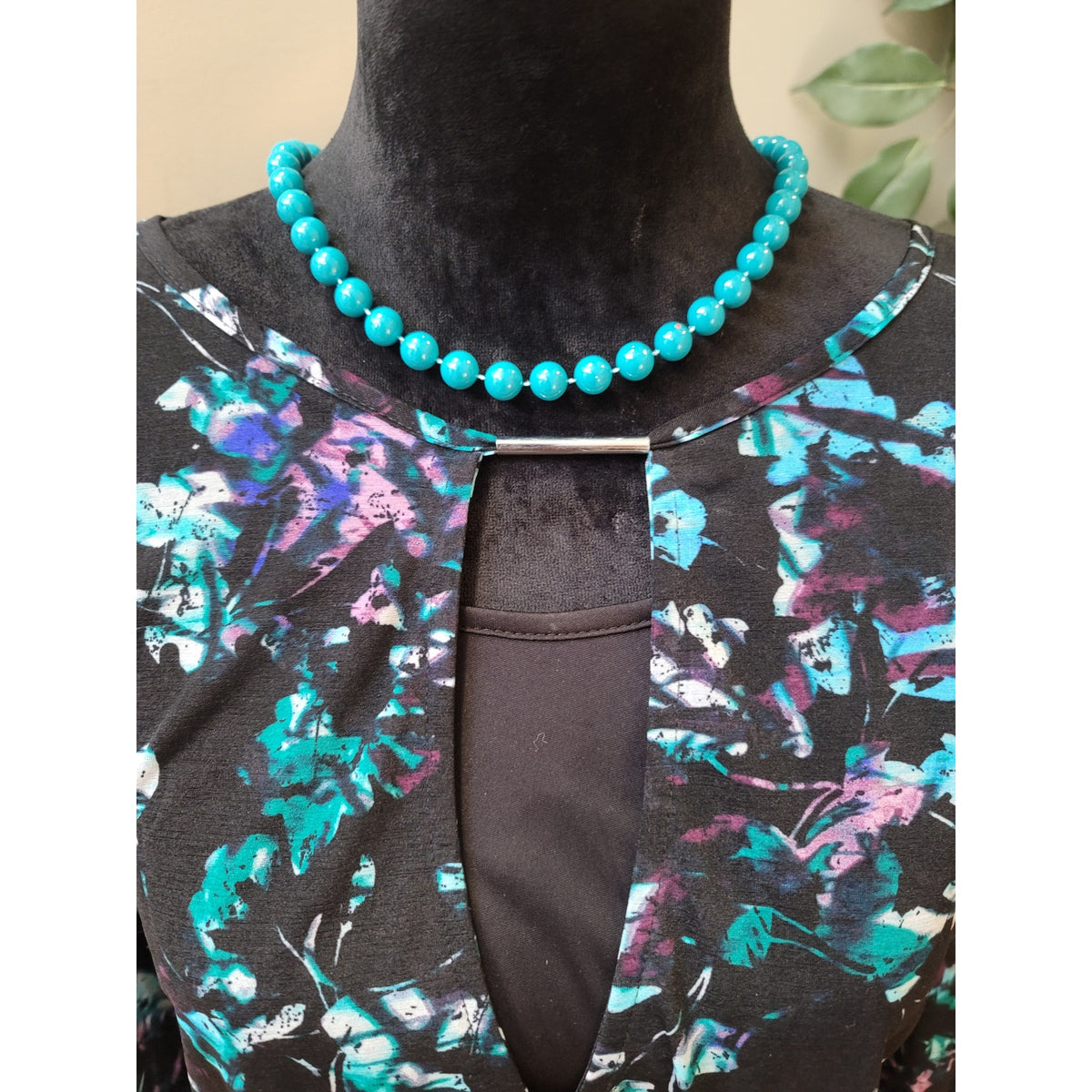 Jennifer Lopez Blouse Women's Medium Black Multicolor Floral Print Long Sleeve