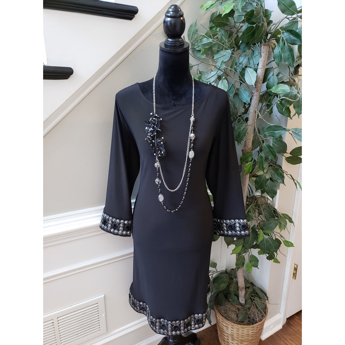 Tiana B. Fit & Flare Dress Women's Size XL Black Studded Round Neck Long Sleeve