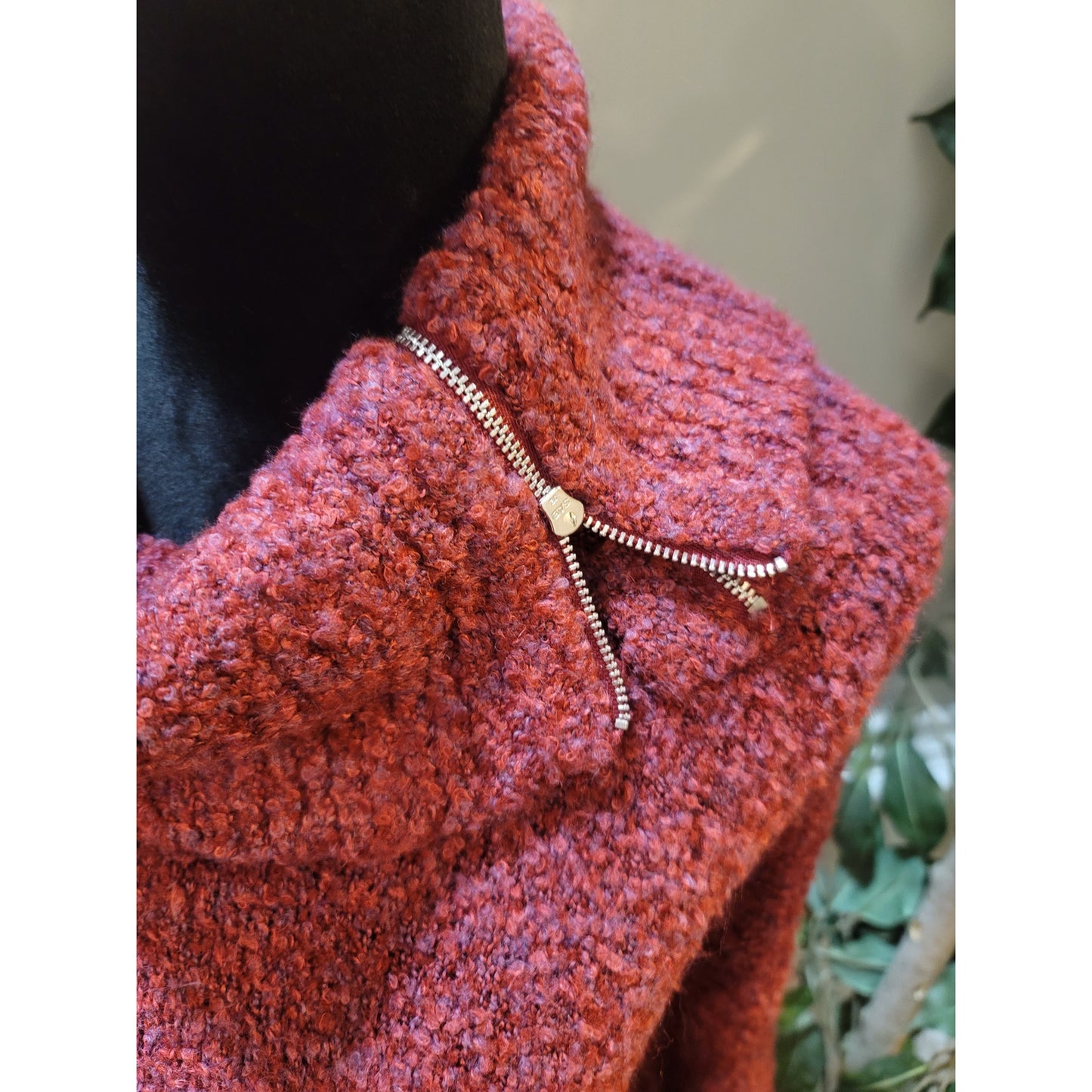 White House Black Market Cowl Neck Sweater Women's Medium Red Knit Pullover Warm