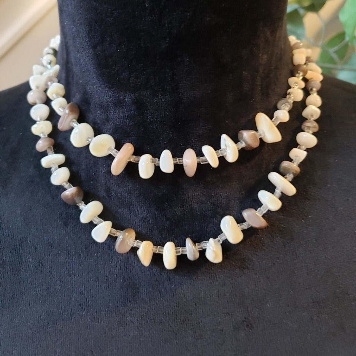 Womens Fashion Mother of Pearl Beads Double Strand Collar Necklace Jewelry