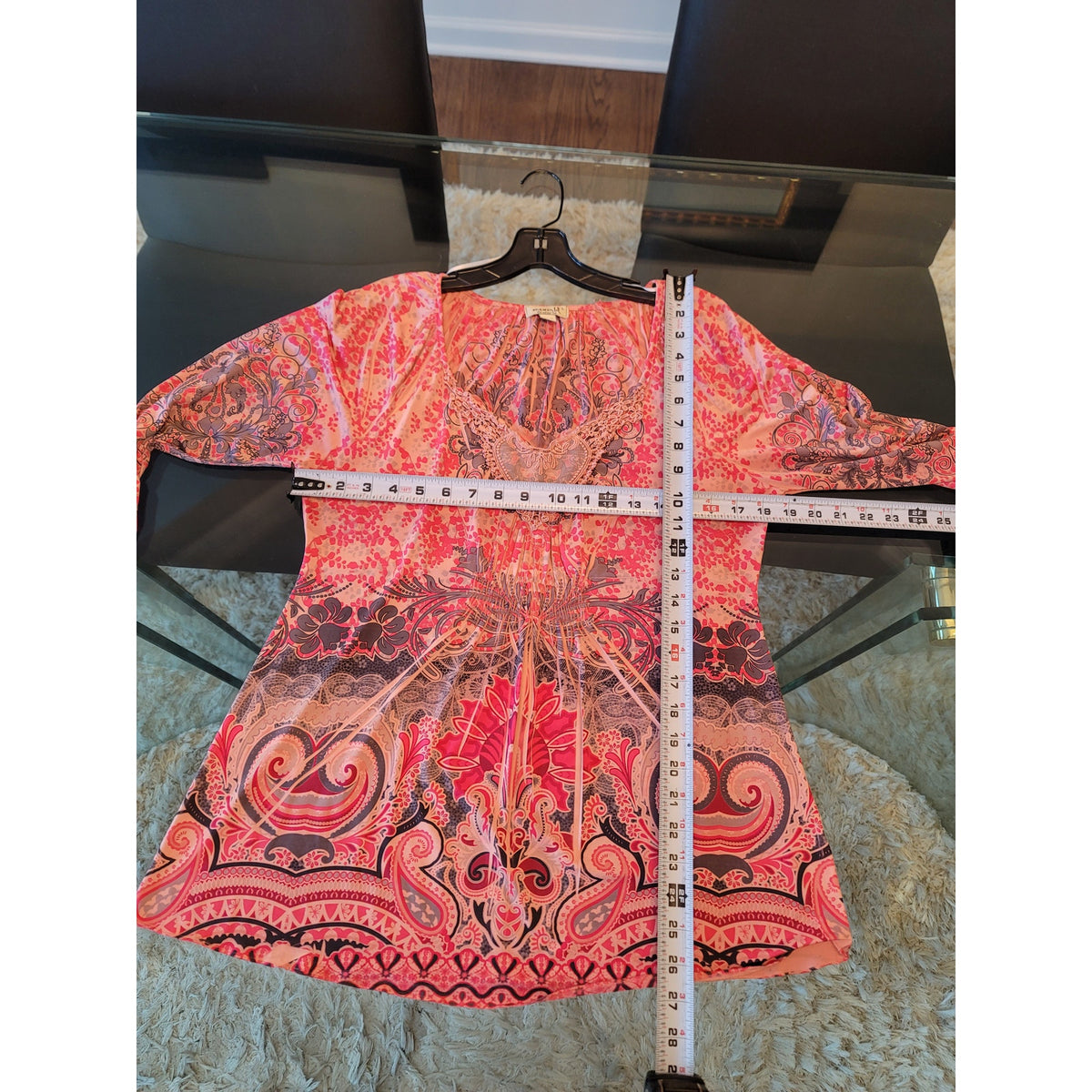 One World Blouse L Multi Paisley Stretch Lace Heart V-Neck Raglan Sleeve Party