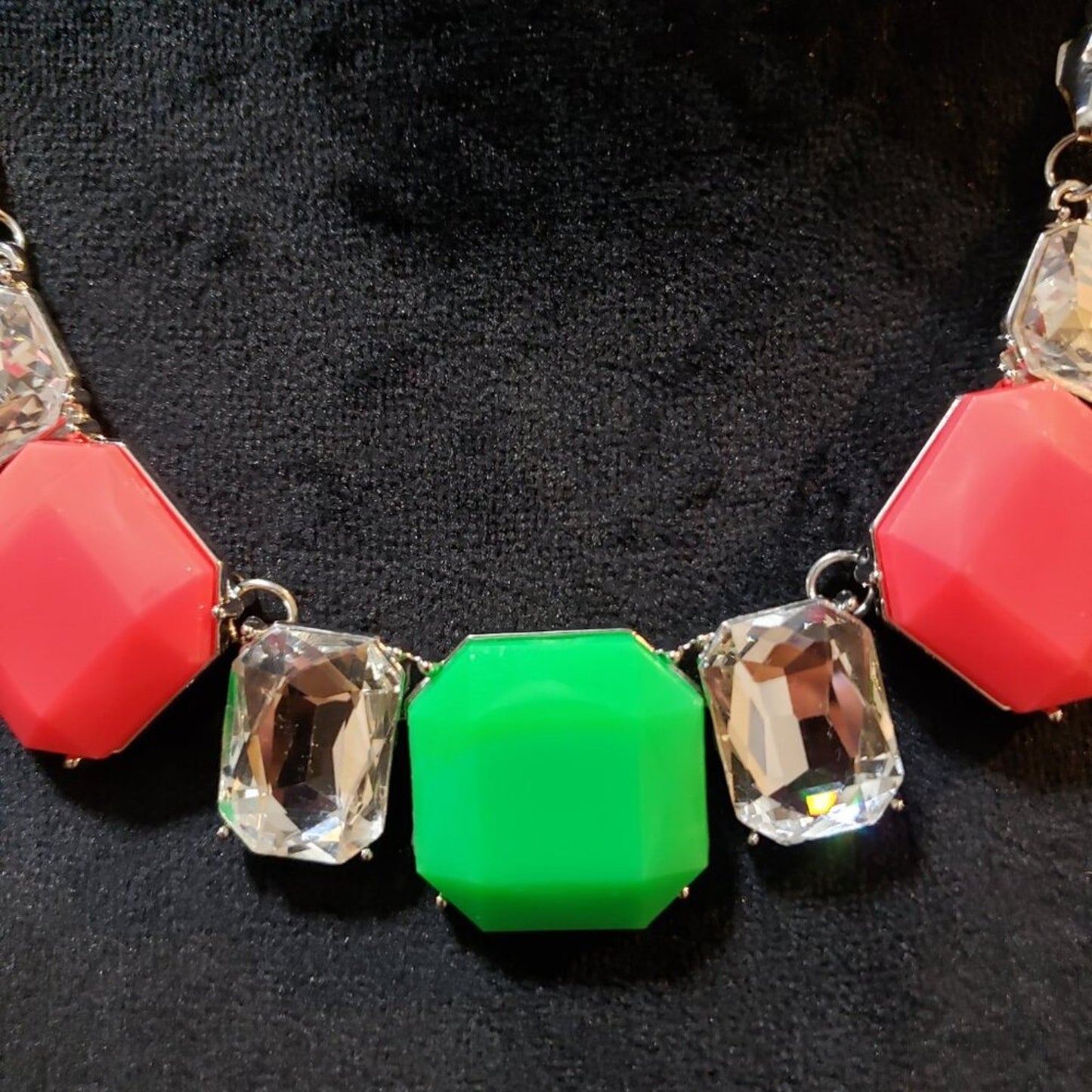Womens Fashion Royal Crest Pink Green Bib Necklace Jewelry with Lobster Clasp
