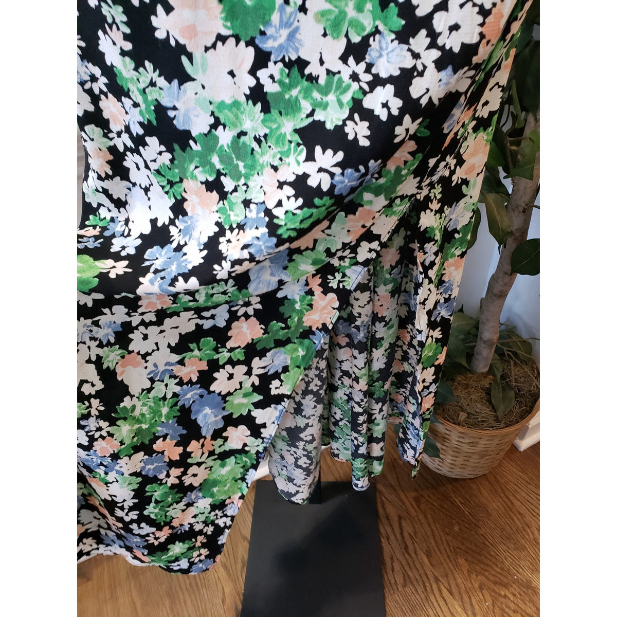 H&M Long Maxi Dress Womens XL Multi Floral Puff Sleeve Sweetheart Neck Back Zip