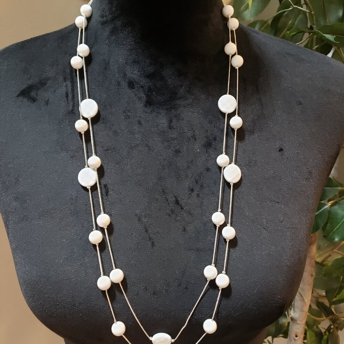 Womens Fashion White Pearl Stone and Beaded Necklace Jewelry with Lobster Clasp