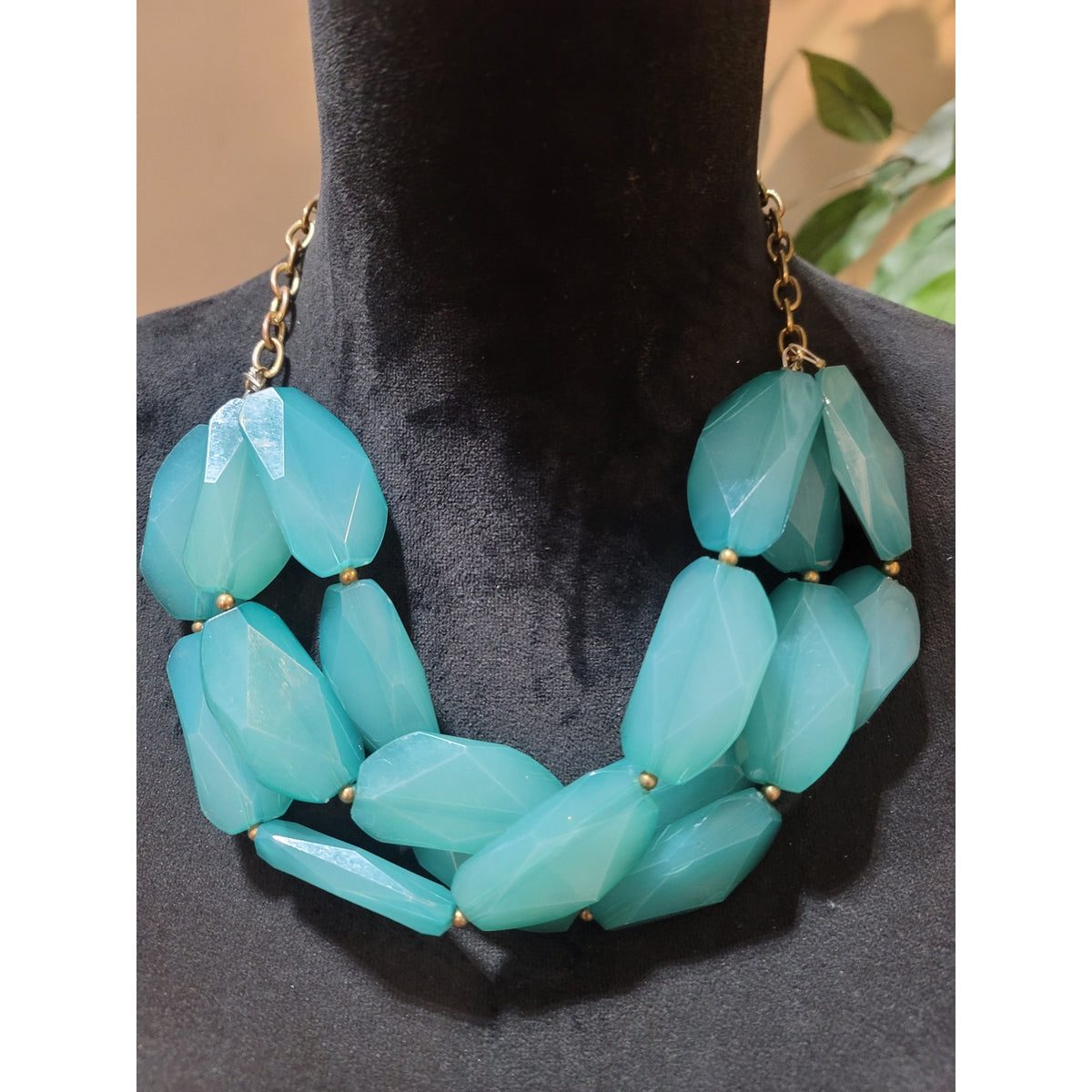 Women's Aqua Blue Faceted Bead Necklace Statement Jewelry Set Dangle Earrings