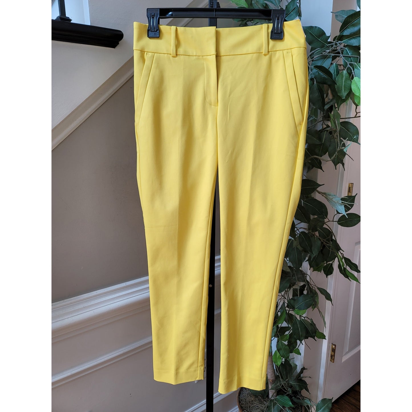 LOFT Skinny Ankle Pants Women's Size 4 Yellow Modern Fit Stretchy Trousers