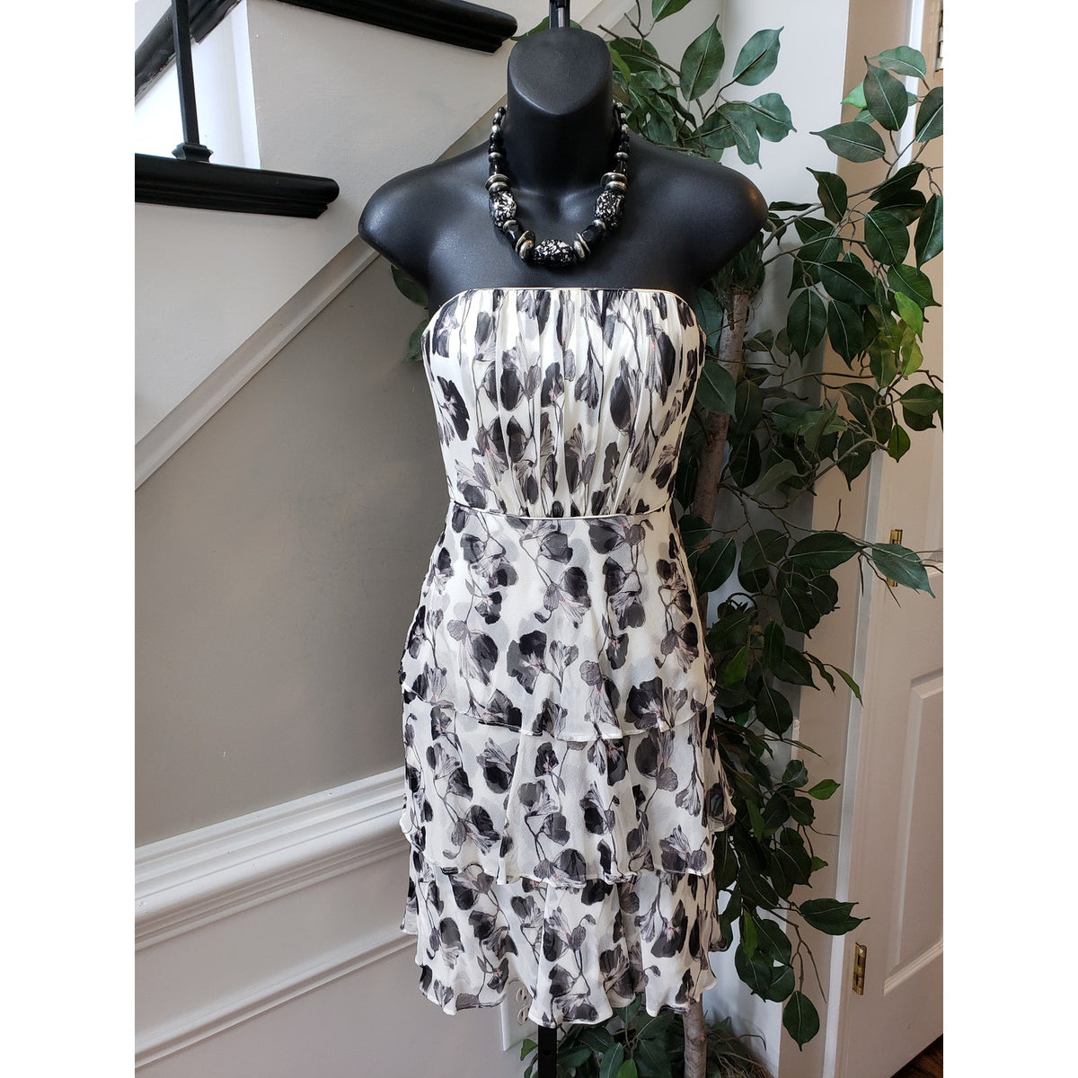 White House Black Market Fit & Flare Dress Womens 2 Floral Silk Off The Shoulder