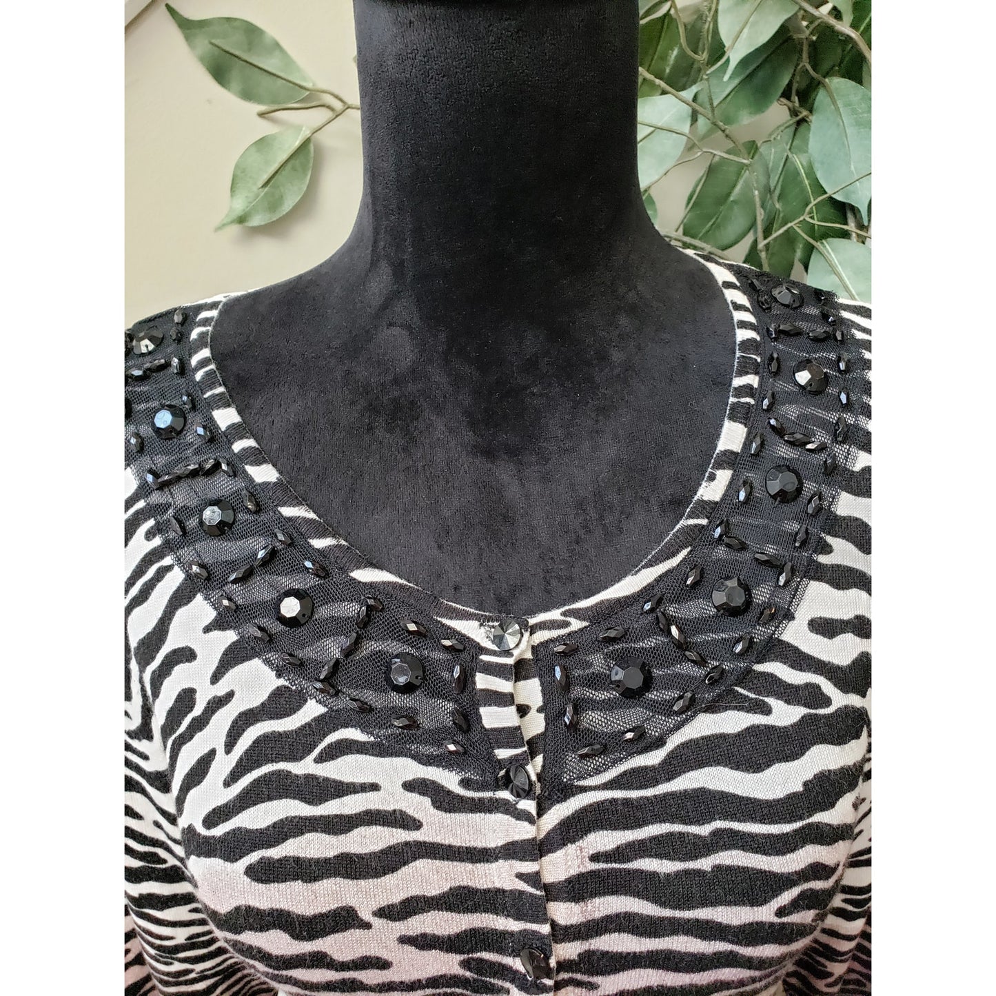 Carolyn Taylor Sweater Womens M Black White Zebra Print Lace Trim Rhinestone
