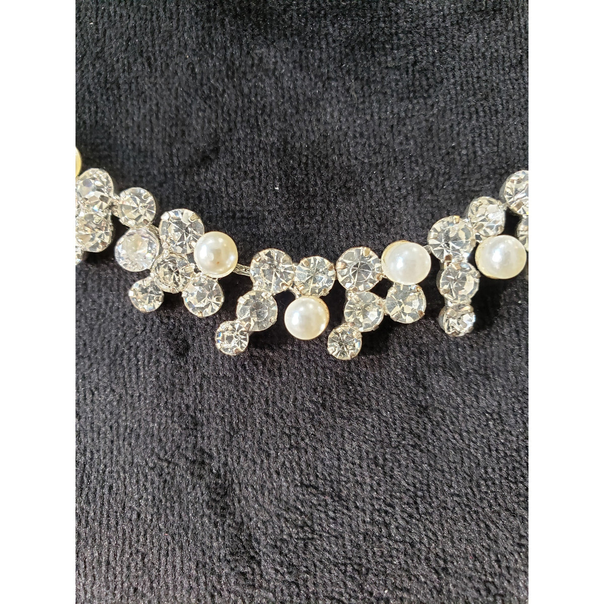 Women's Gold & White Glass Crystal Rhinestone Prong Set Necklace