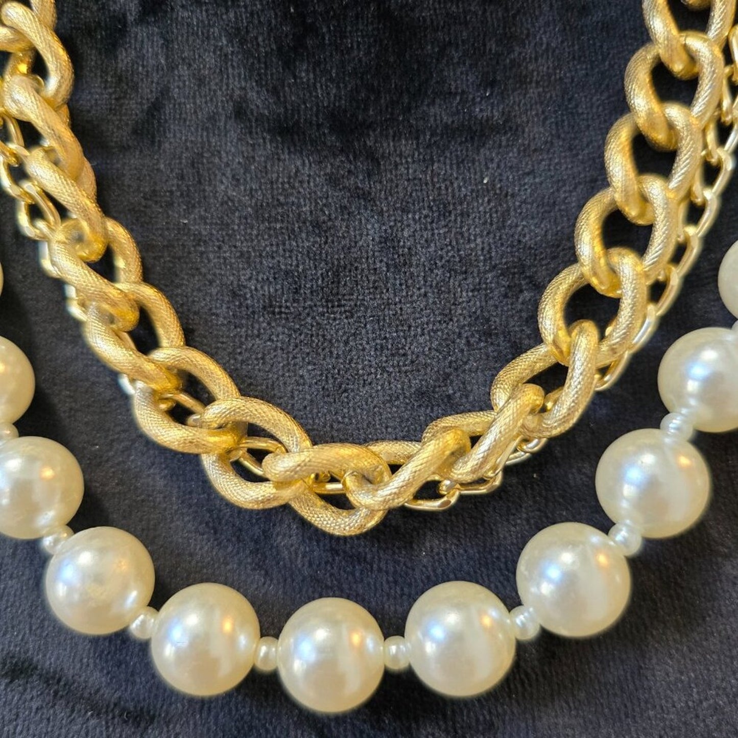 Womens Fashion Ivory Pearl Gold Tone Chain 3 Layered Necklace with Lobster Clasp