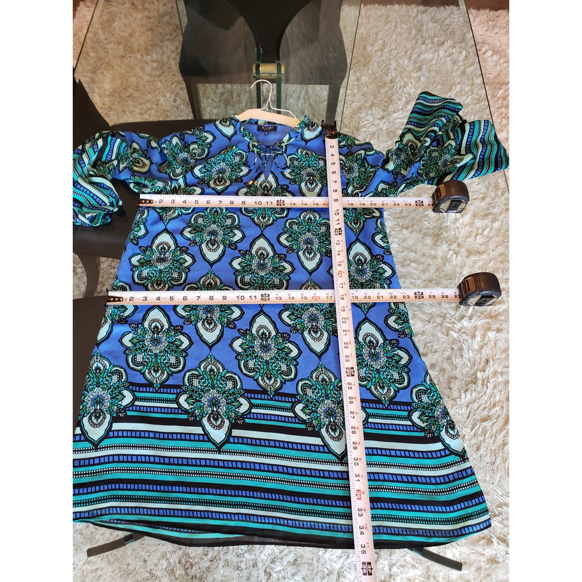 Kaari Shift Dress Women's Size Large Blue & Green Geometric V-Neck Long Sleeve