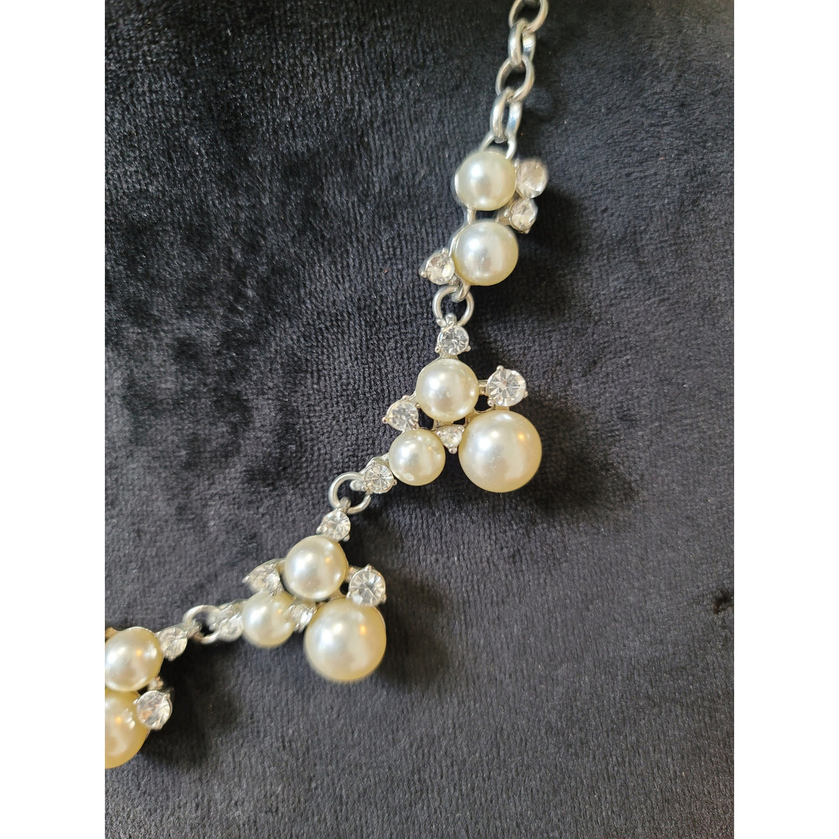 Women Silver Statement Necklace With Pearl And Rhinestone Clusters Lobster Clasp