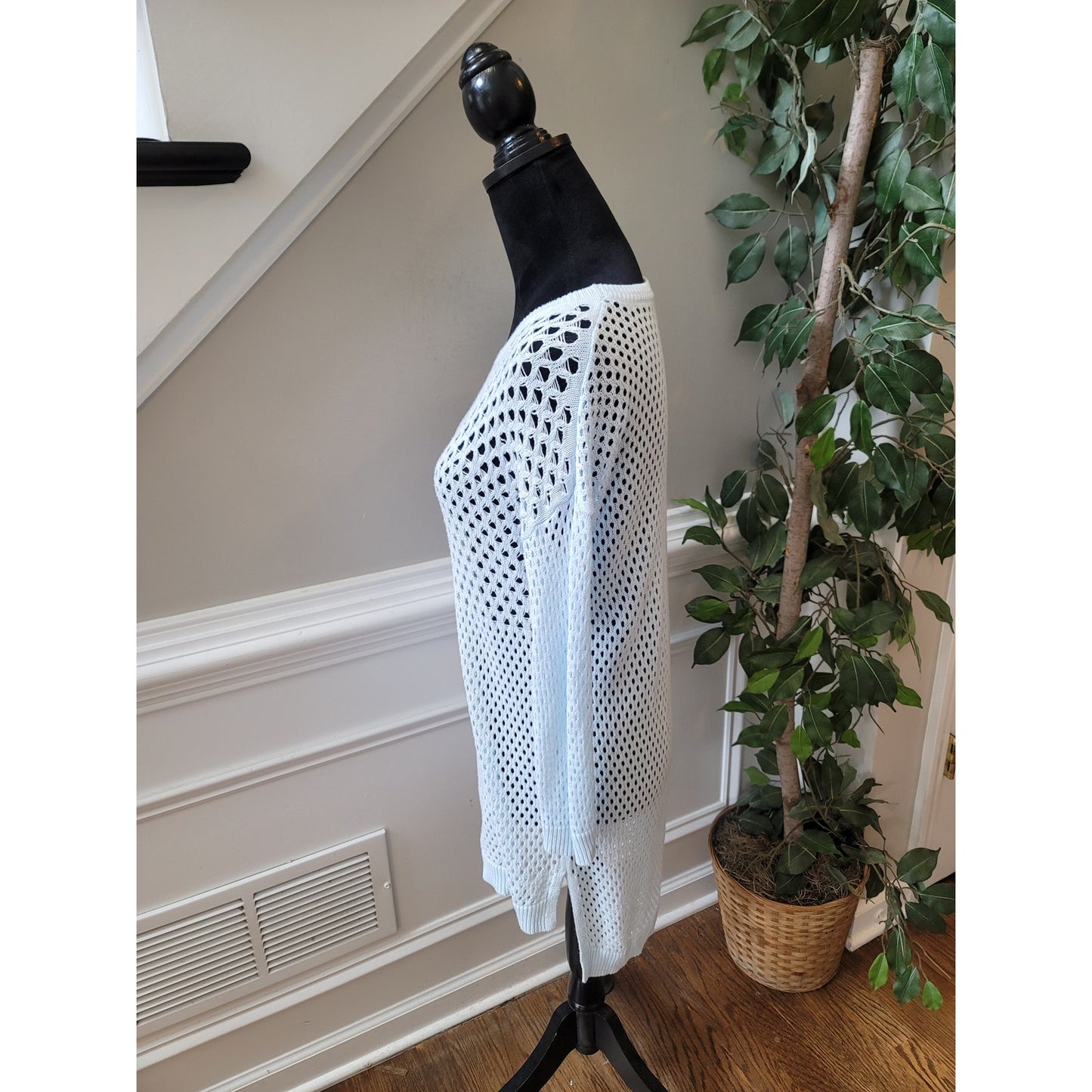 Xhilaration Sweater Women's Size XS White Long Sleeve Open Knit Pullover