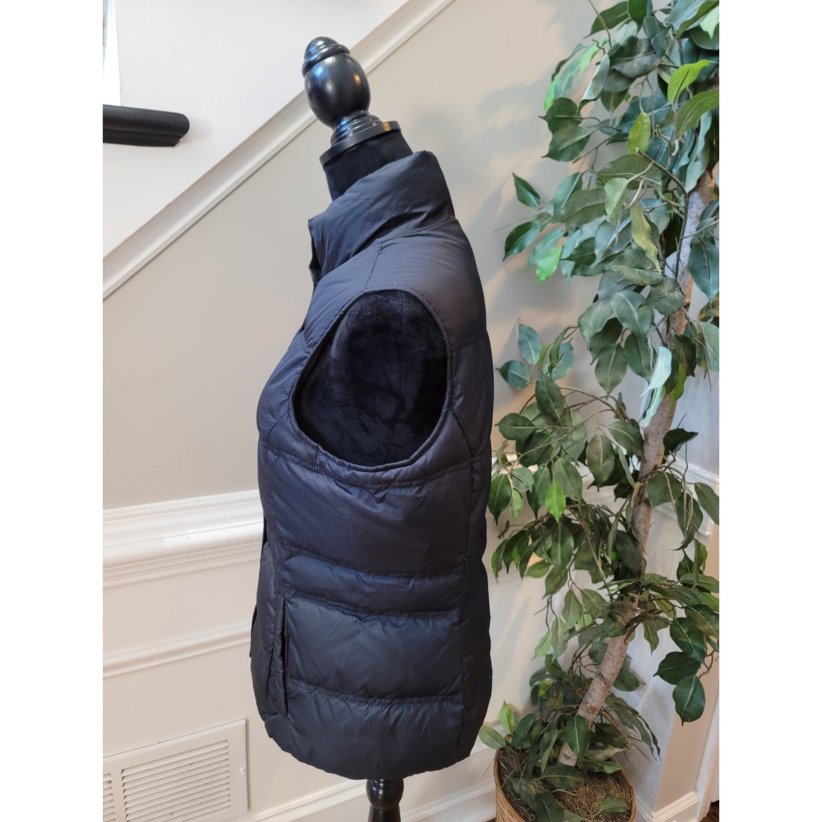 Lands' End Puffer Vest Women's Small Black Button Up Front Mock Neck Sleeveless