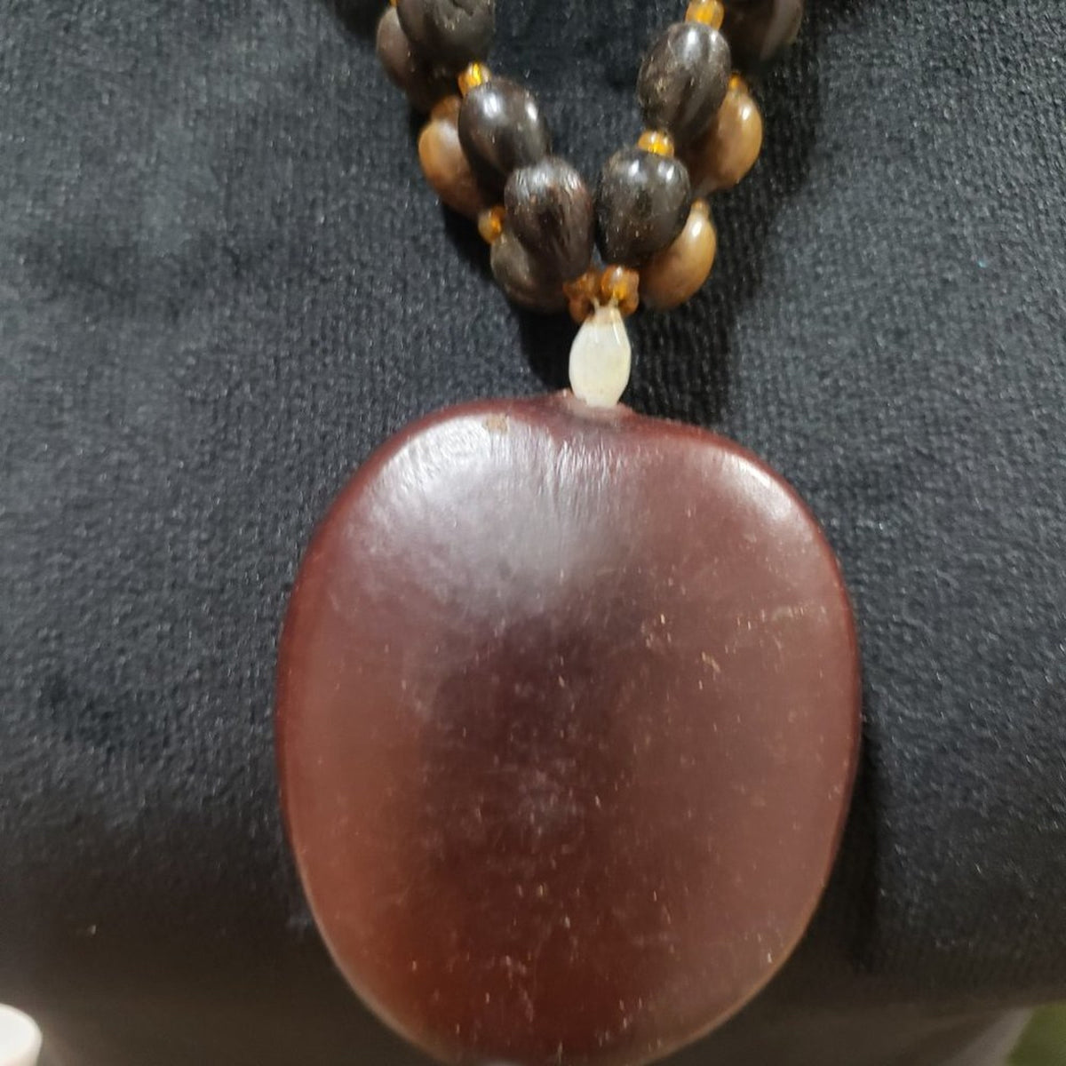 Womens Fashion Black Beads Brown Pendant Collar Necklace