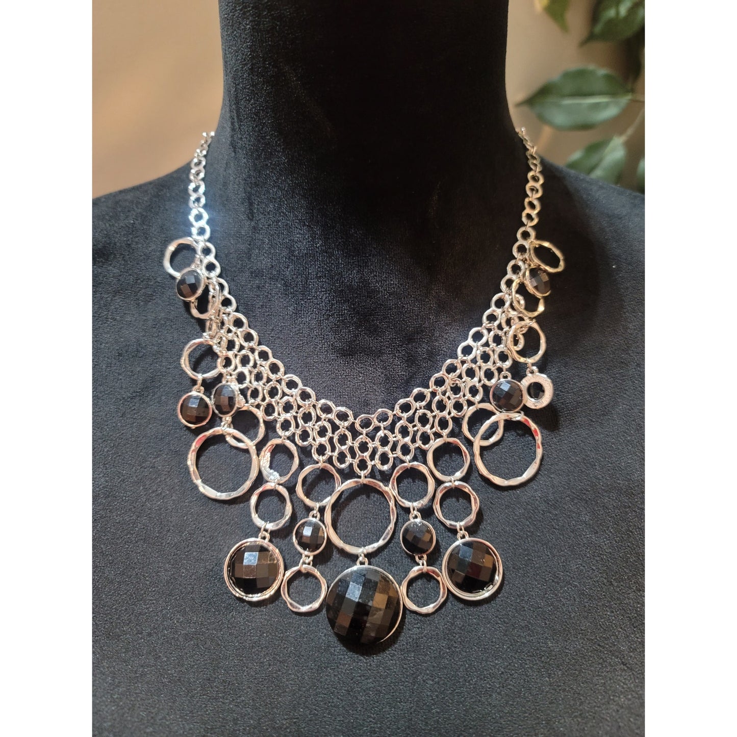 Women's Statement Necklace Silver Chain With Black Faceted Stones Lobster Lock