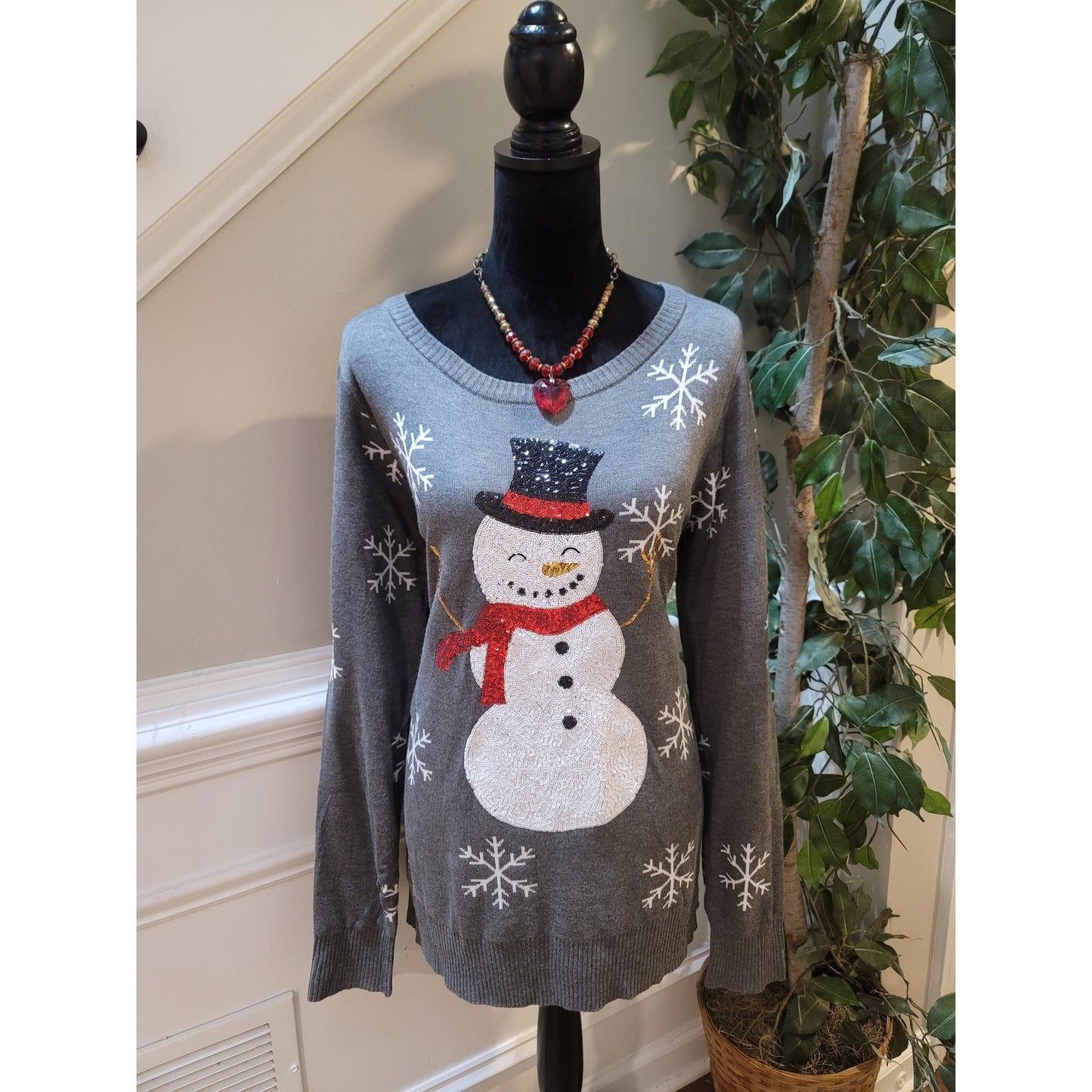 Tipsy Elves Christmas Sweater Women's Large Gray Snowman Long Sleeve Pullover