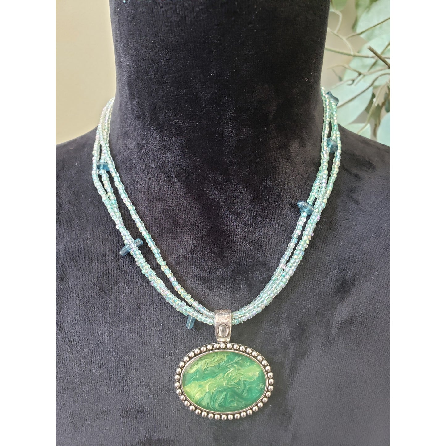 Womens 3 Strand Rainbow Seed Beads Chains Green Enamel Pendant Necklace w/ Claw