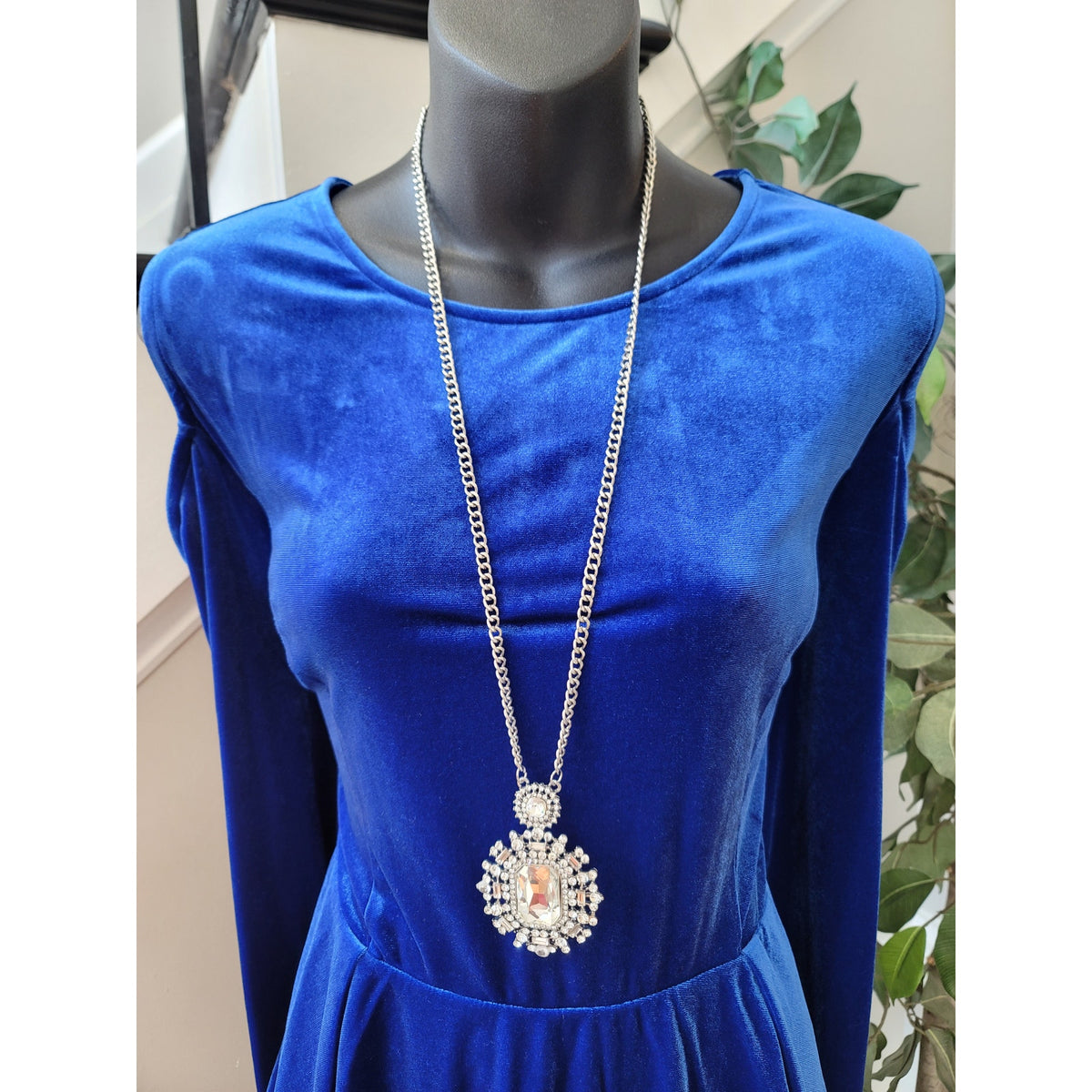 Esy Studio EY Skirt Suit Womens Large Royal Blue Cold Shoulder Flattering Peplum