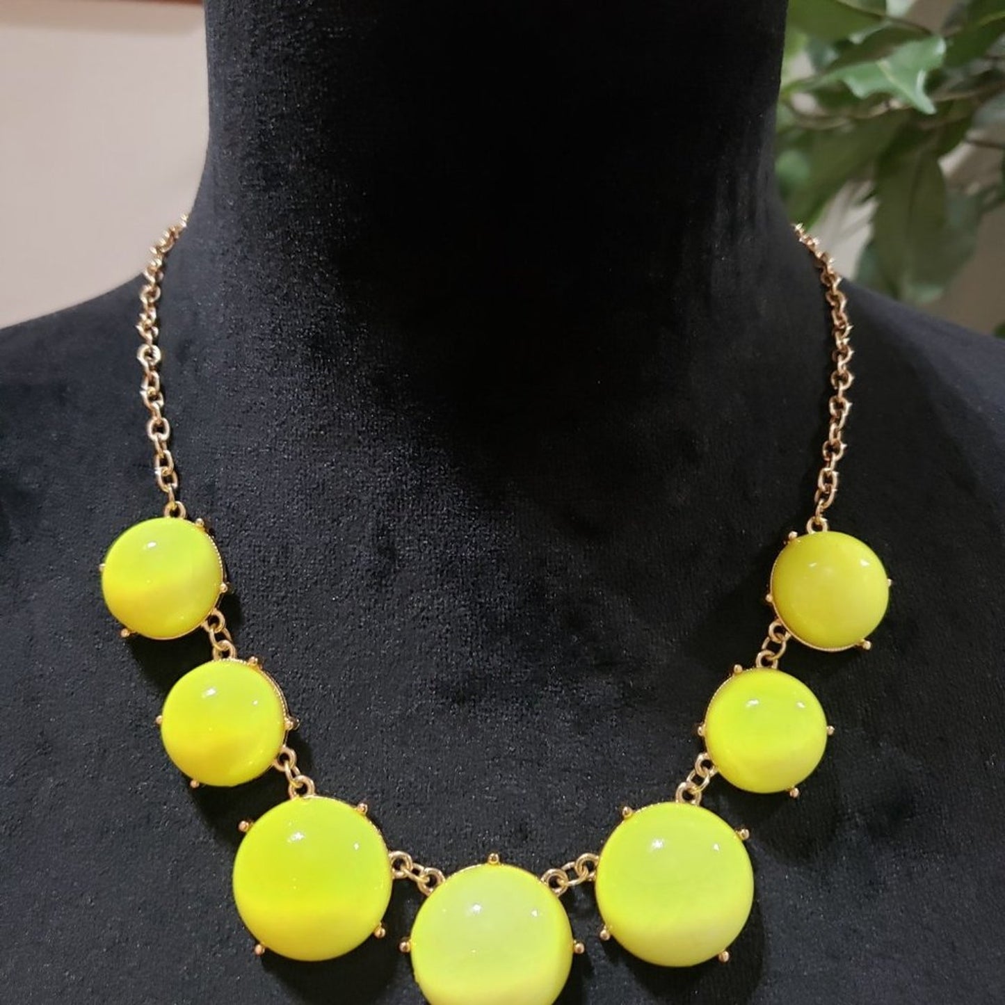 Womens Round Yellow Chunky Beaded & Gold Tone Chain Necklace