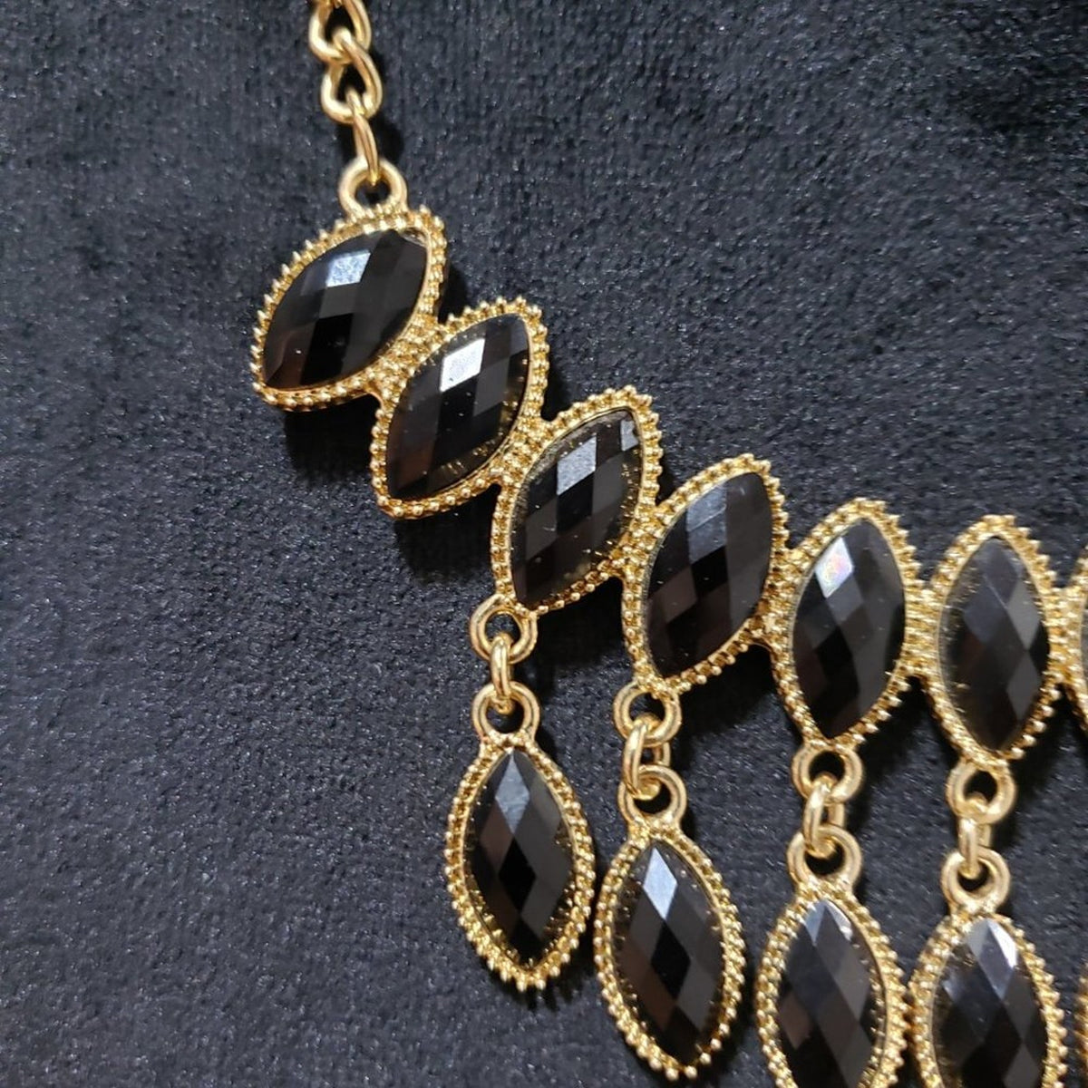 Women's Black & Gold Chain Teardrop Beaded Stylish Statement Fashion Necklace