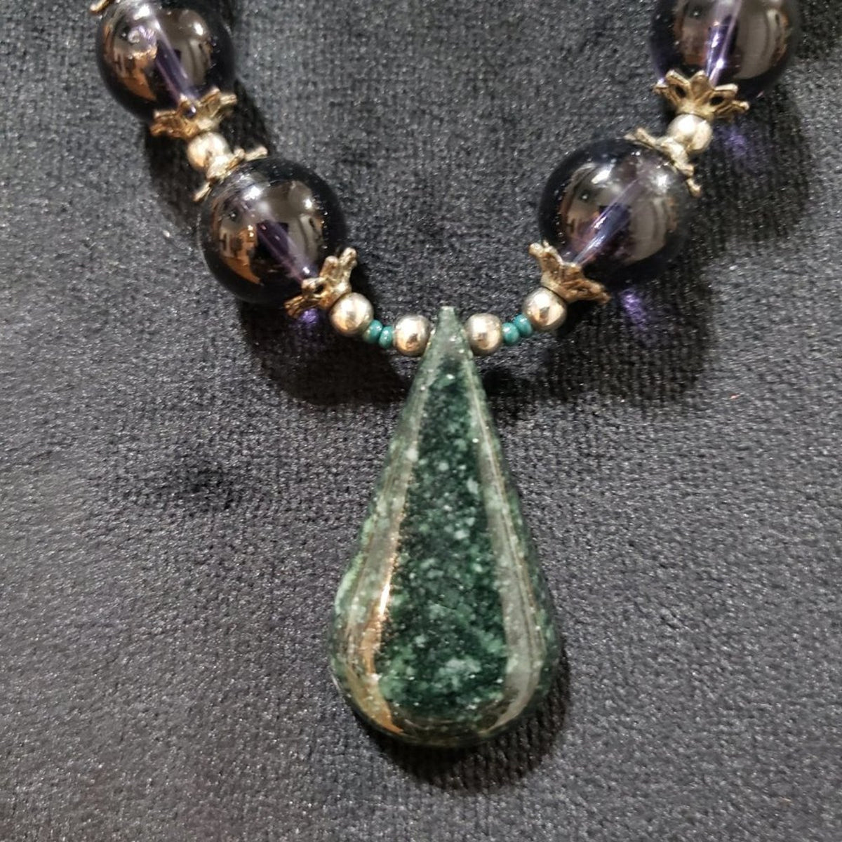 Womens Fashion Natural Jade Stones Black Onyx Collar Necklace with Barrel Clasp