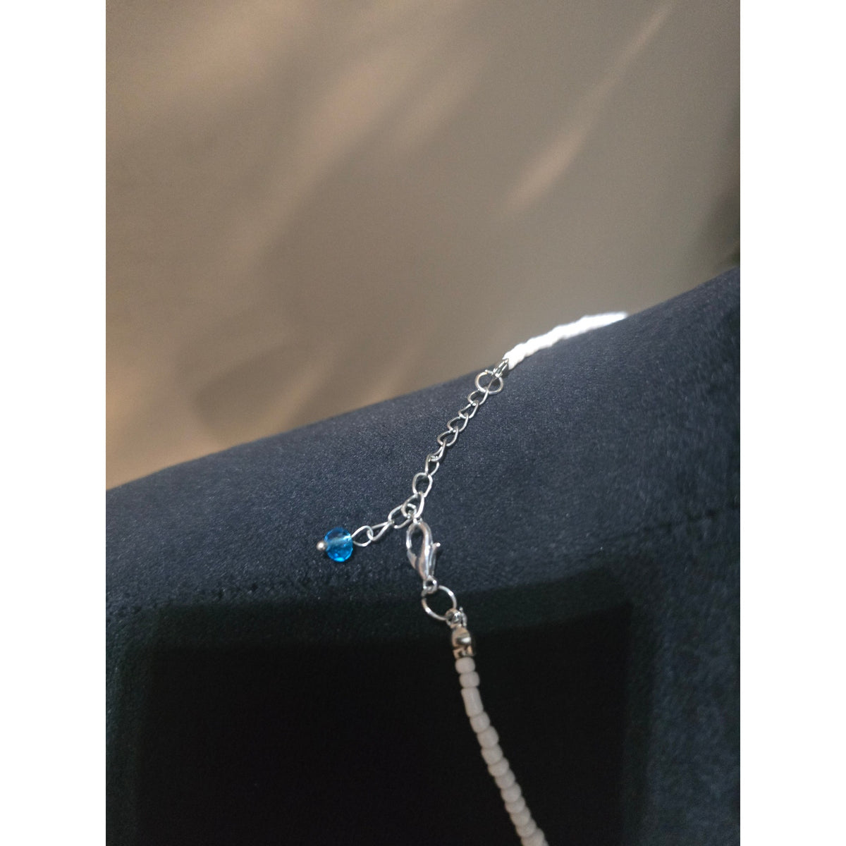 Women's Blue and White Turquoise Beaded Necklace Pendant And Lobster Clasp