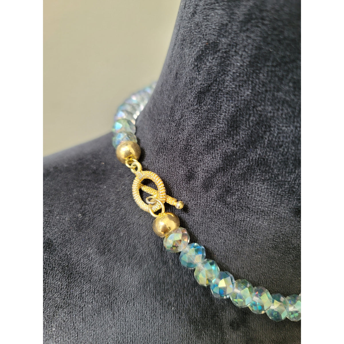 Women's Crystal Beaded Necklace With Red Pendant And Gold Toggle Lock Jewelry