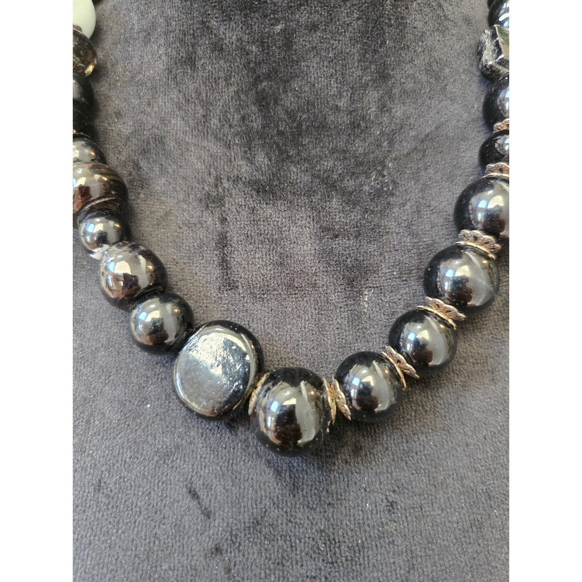 Chunky Black Gray Metallic Beaded Silver Tone Collar Necklace