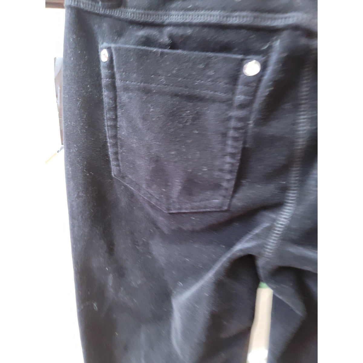 INC International Concepts Skinny Pants Women's Size 0P Black Velvet Stretch
