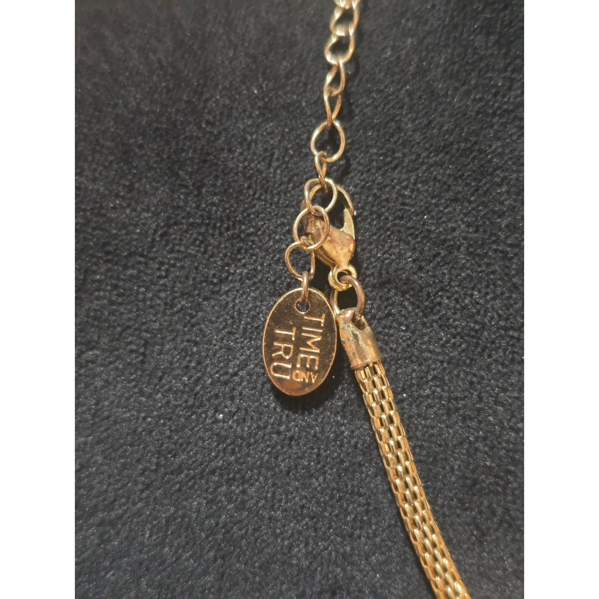 Time and Tru Gold Chain Statement Necklace Lobster Clasp And Crystal Accents