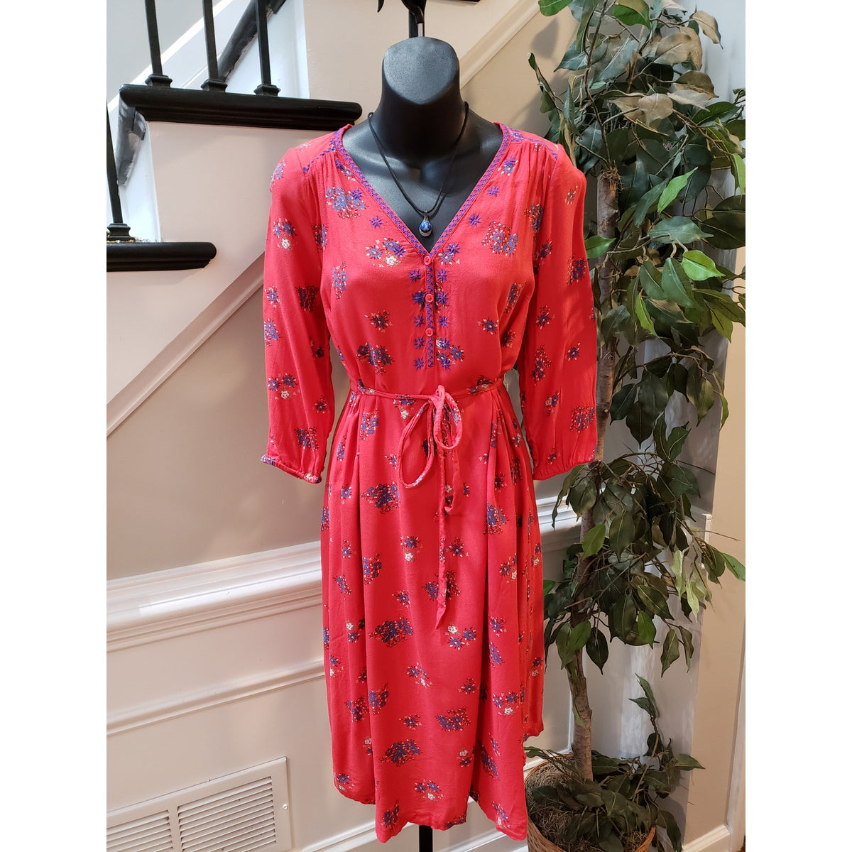 Old Navy Dress Maternity Women XS Red Rayon Floral Belted V-Neck Sleeve Lined